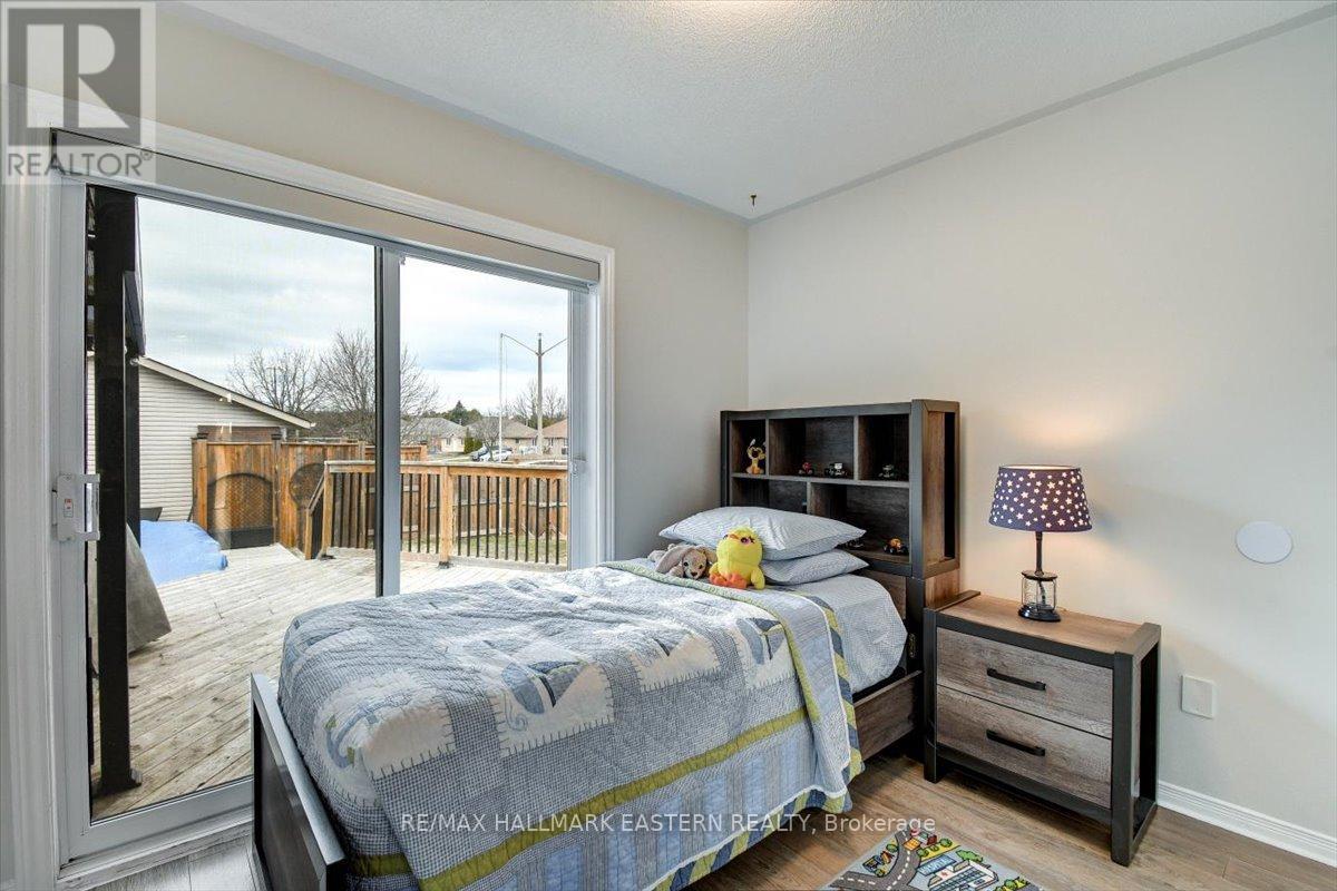 207 Milroy Drive, Peterborough North (North), Ontario  K9H 7M8 - Photo 24 - X12091663