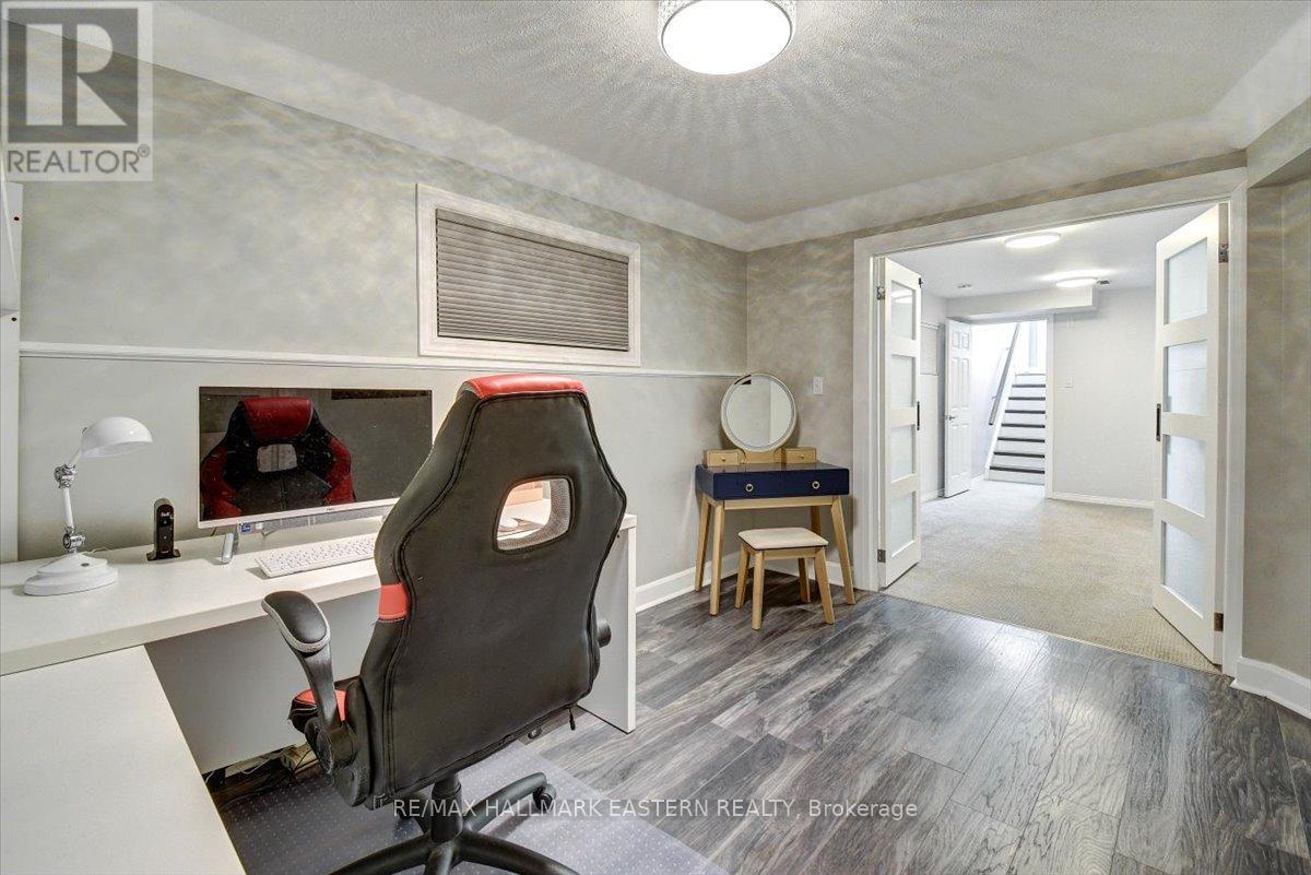207 Milroy Drive, Peterborough North (North), Ontario  K9H 7M8 - Photo 33 - X12091663