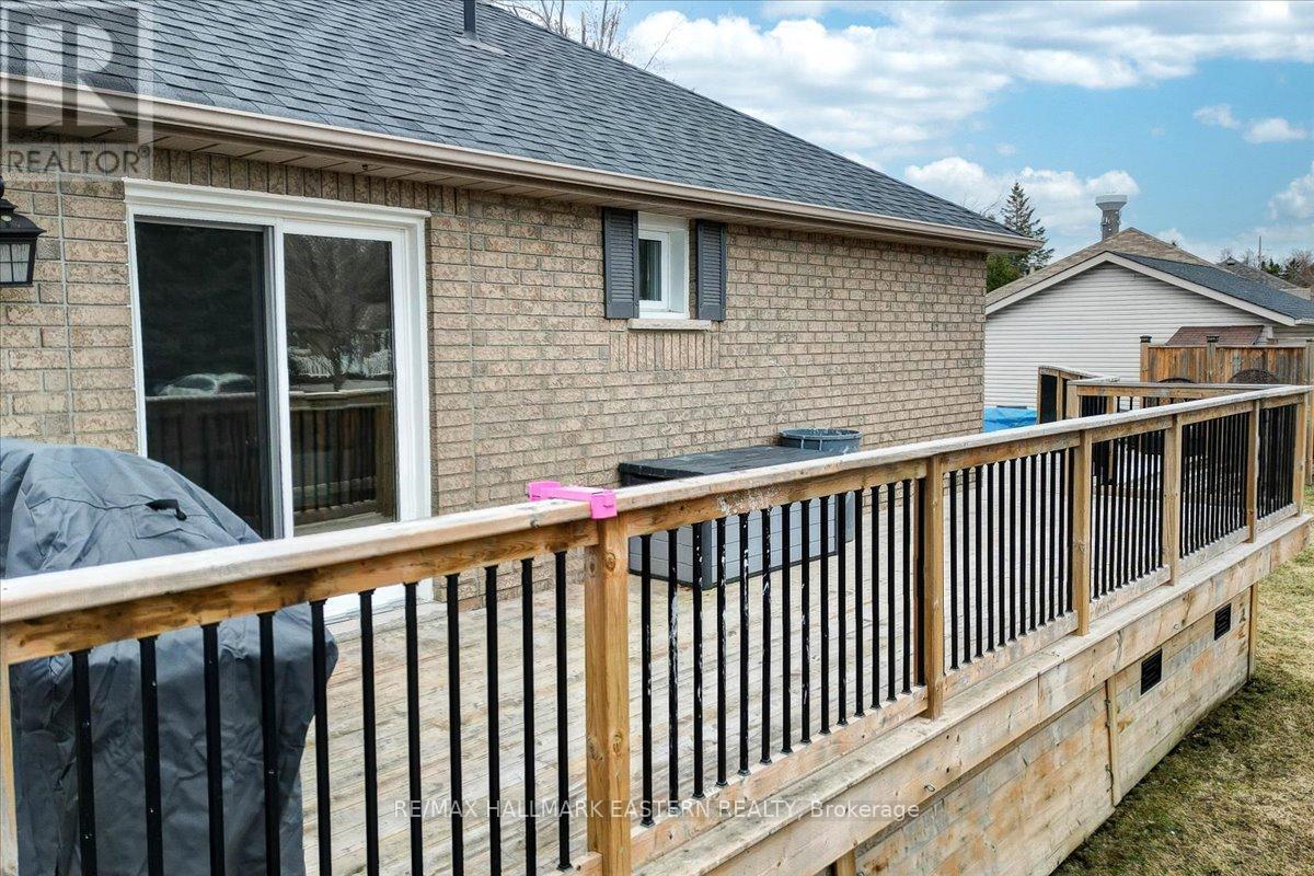 207 Milroy Drive, Peterborough North (North), Ontario  K9H 7M8 - Photo 39 - X12091663