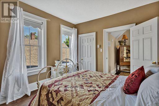 33 Victoria Avenue N, Kawartha Lakes (Lindsay), Ontario  K9V 4E8 - Photo 21 - X12091957