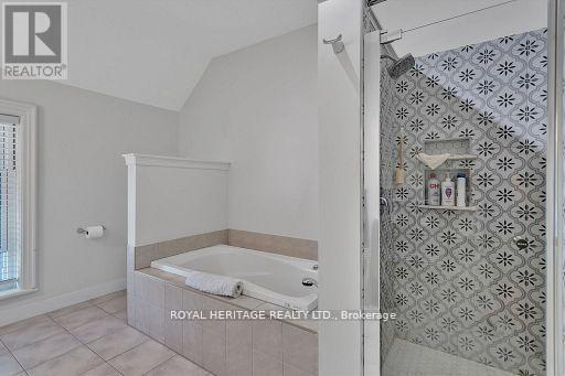 33 Victoria Avenue N, Kawartha Lakes (Lindsay), Ontario  K9V 4E8 - Photo 25 - X12091957