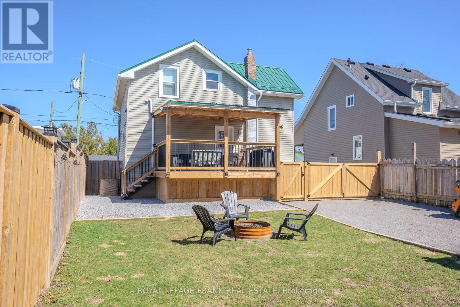 71 Cambridge Street S, Kawartha Lakes (Lindsay), Ontario  K9V 3C4 - Photo 24 - X12092130