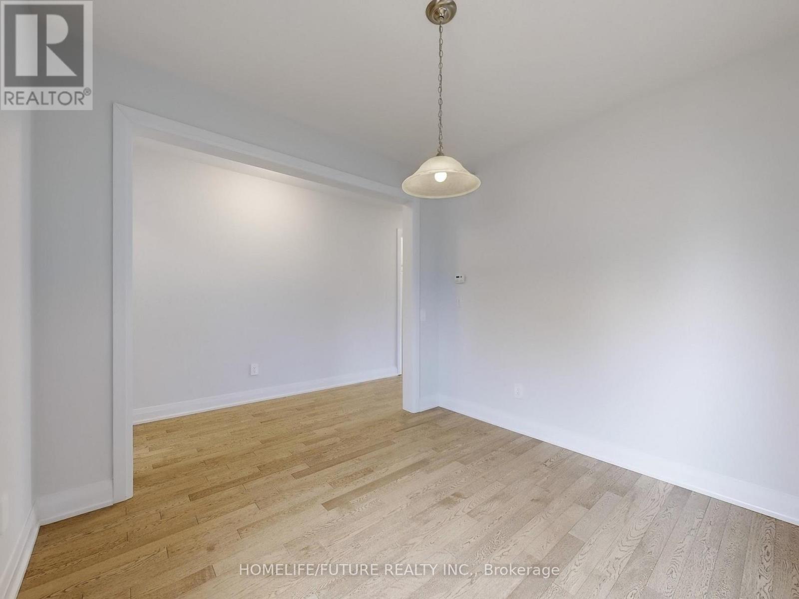 7 O'neill Street, Kawartha Lakes (Lindsay), Ontario  K9V 6K2 - Photo 15 - X12092460