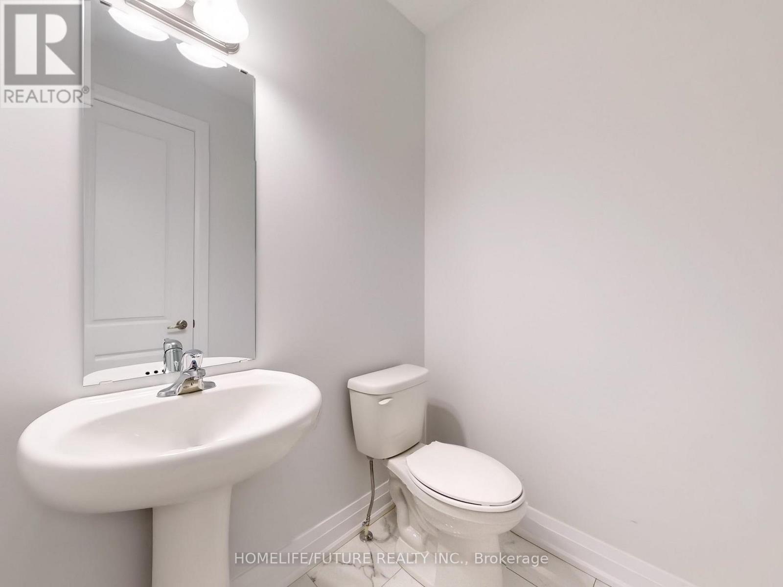 7 O'neill Street, Kawartha Lakes (Lindsay), Ontario  K9V 6K2 - Photo 16 - X12092460