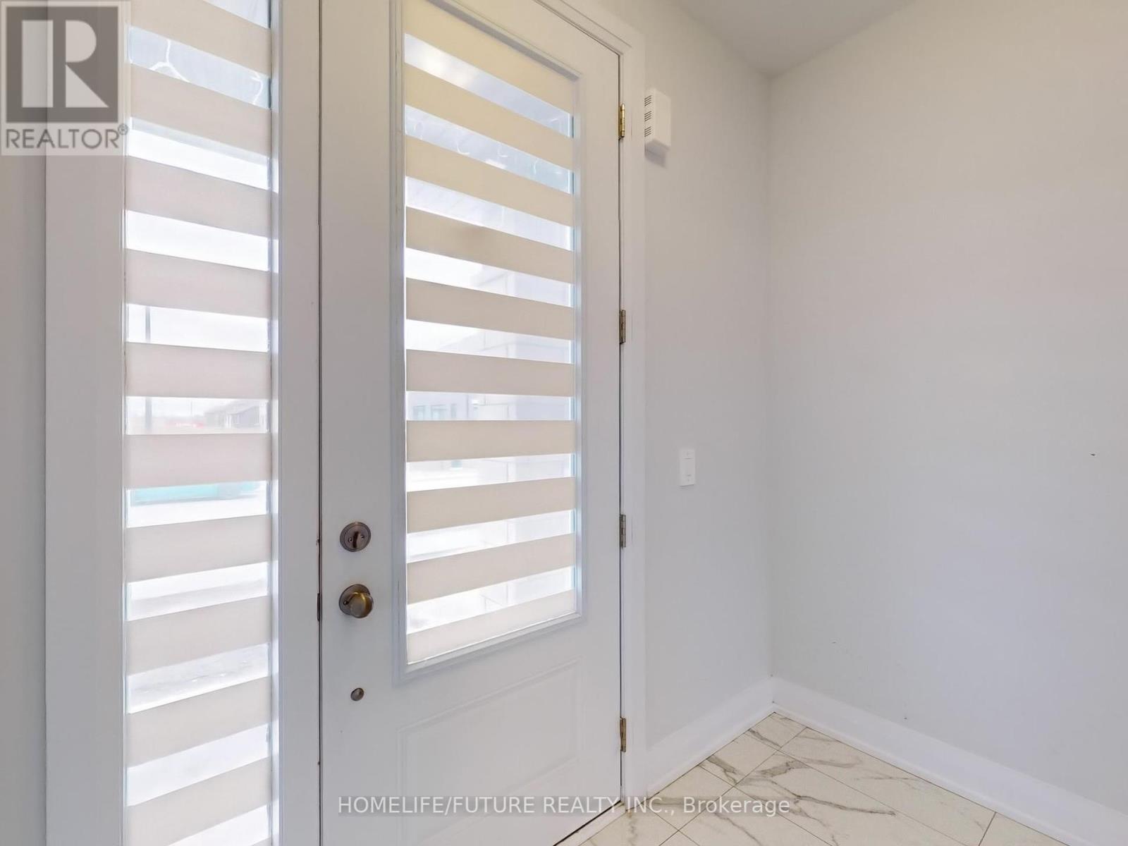 7 O'neill Street, Kawartha Lakes (Lindsay), Ontario  K9V 6K2 - Photo 18 - X12092460