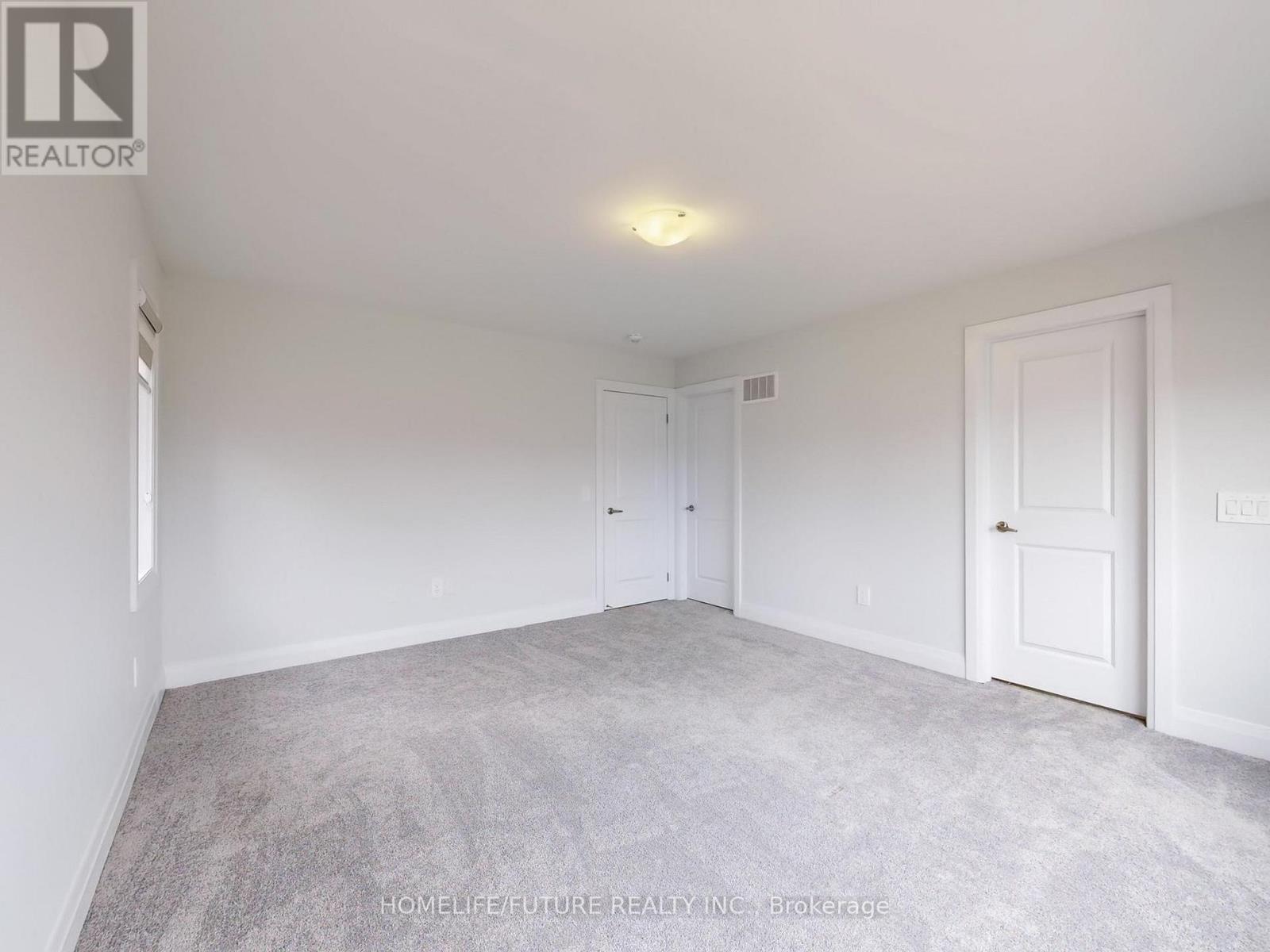 7 O'neill Street, Kawartha Lakes (Lindsay), Ontario  K9V 6K2 - Photo 25 - X12092460