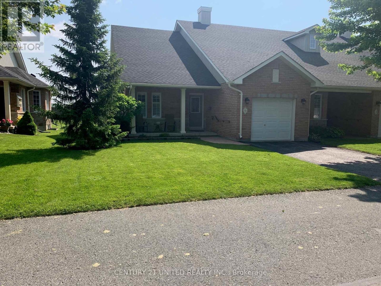 6 Village Crescent, Peterborough West (South), Ontario  K9J 8S7 - Photo 2 - X12093046