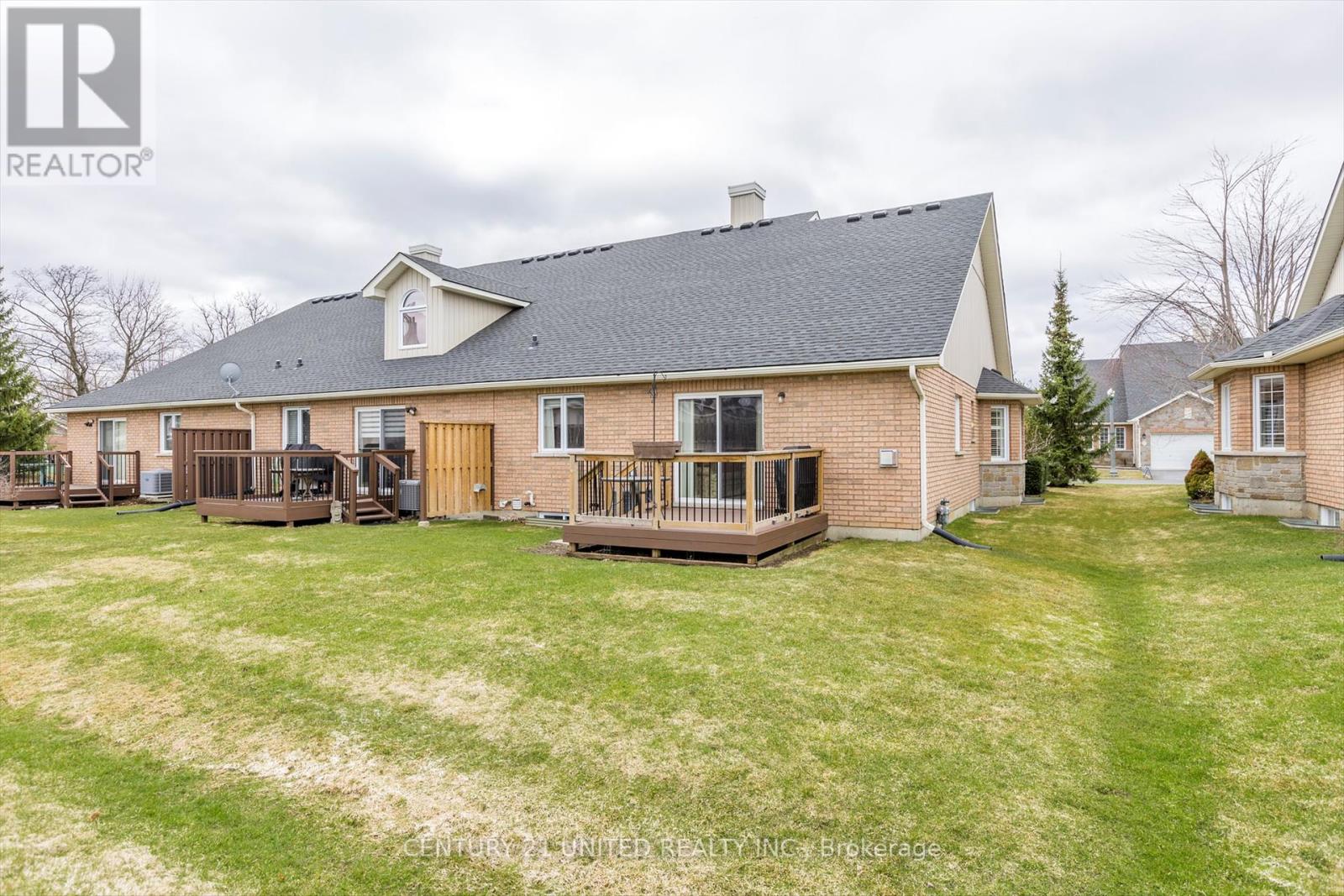 6 Village Crescent, Peterborough West (South), Ontario  K9J 8S7 - Photo 34 - X12093046
