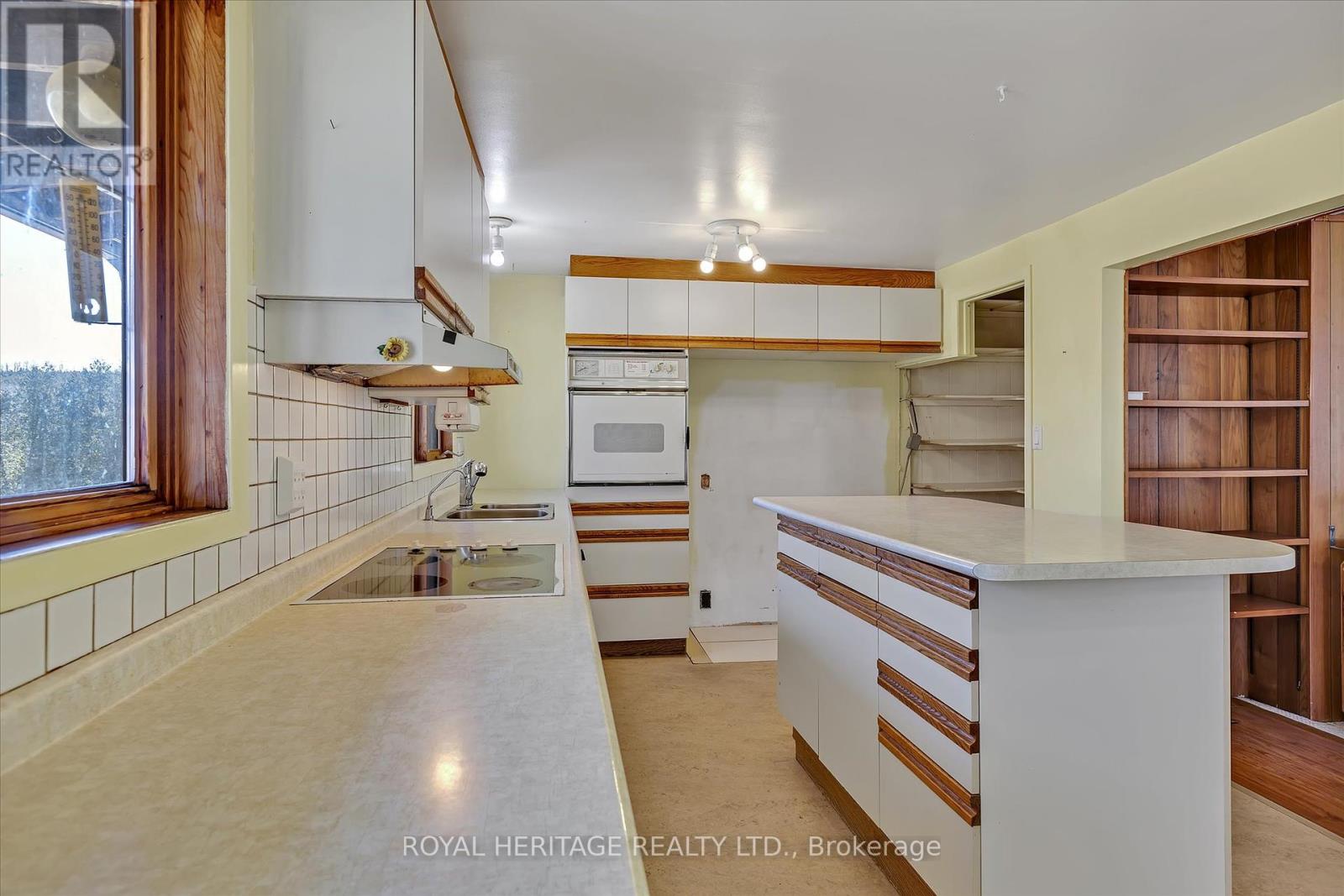 306 Mount Nebe Road, Kawartha Lakes (Emily), Ontario  K0L 2W0 - Photo 18 - X12093089