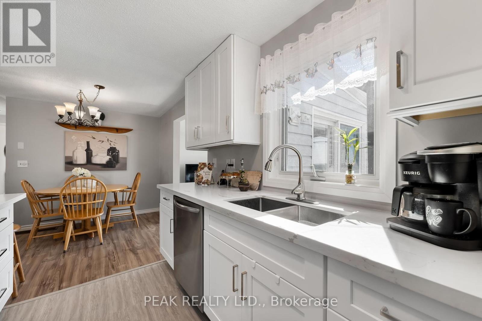 71 Bluffs Road, Clarington (Newcastle), Ontario  L1B 1A6 - Photo 21 - E12093389