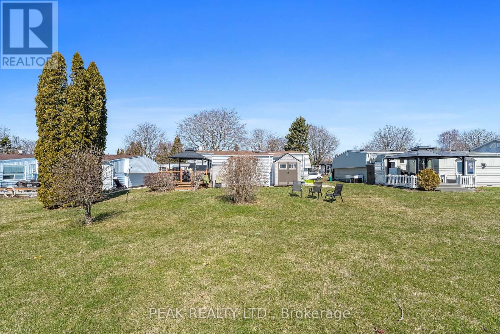 71 Bluffs Road, Clarington (Newcastle), Ontario  L1B 1A6 - Photo 43 - E12093389