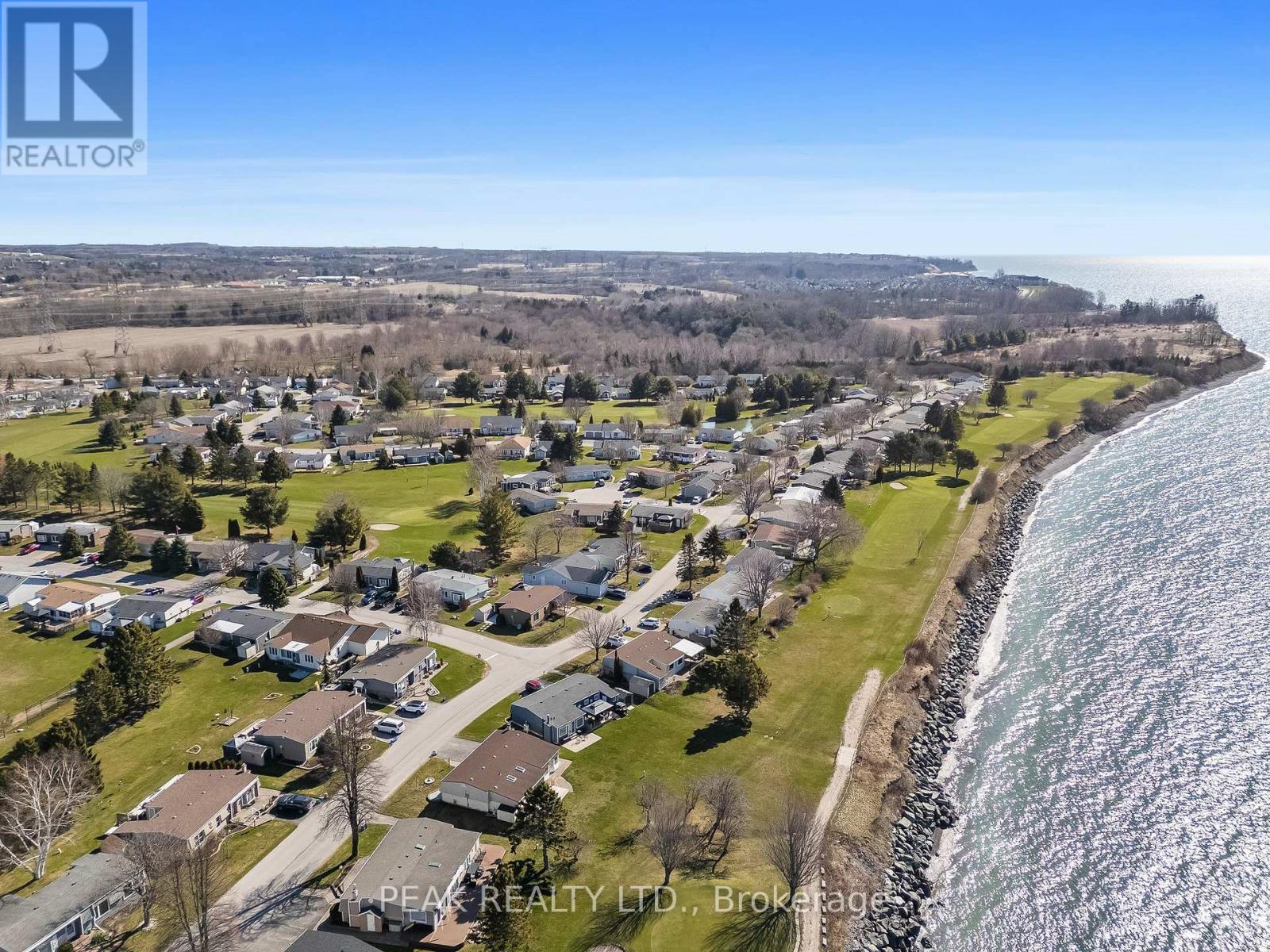 71 Bluffs Road, Clarington (Newcastle), Ontario  L1B 1A6 - Photo 7 - E12093389