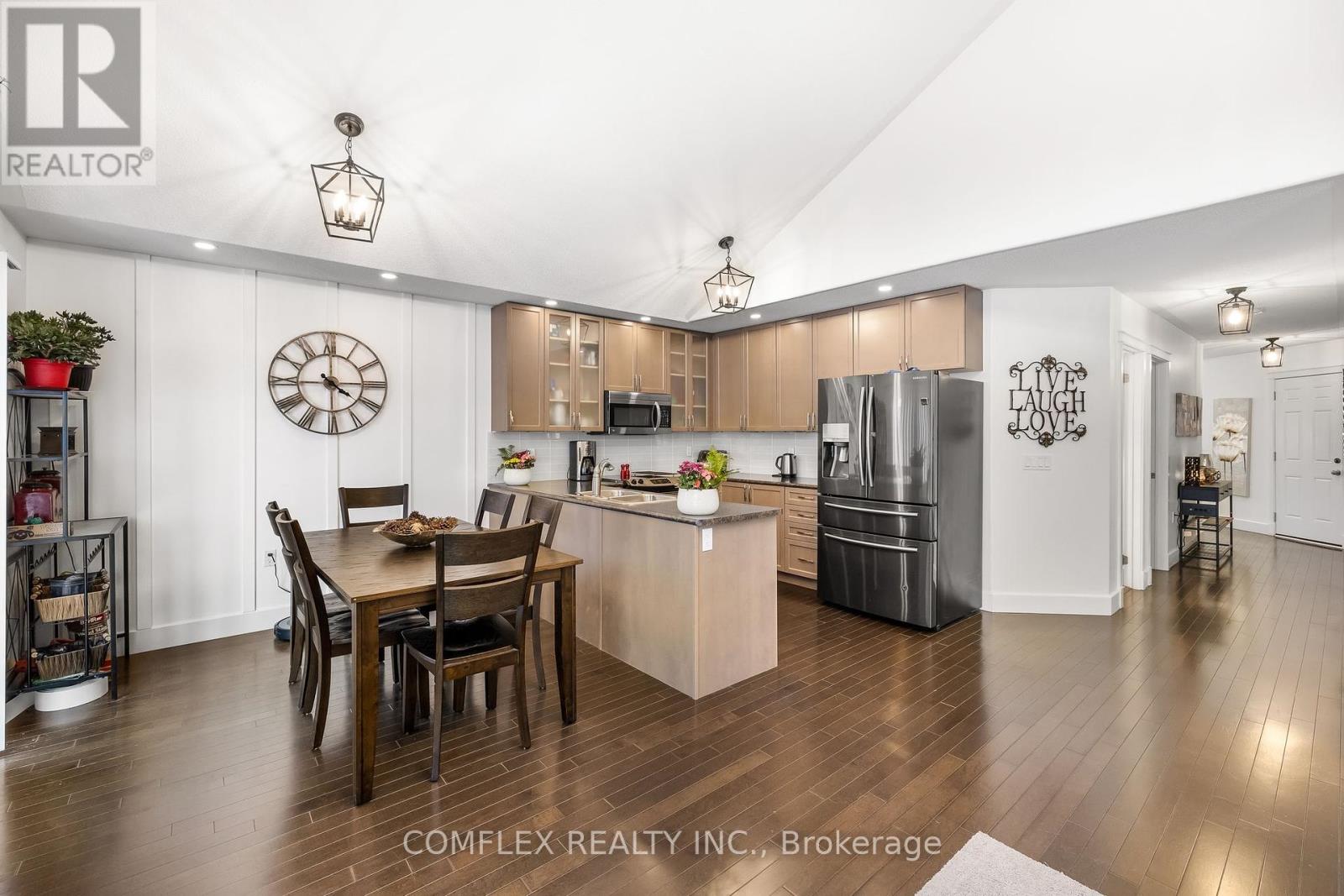2687 Foxmeadow Road, Peterborough East (South), Ontario  K9L 0A8 - Photo 10 - X12093488