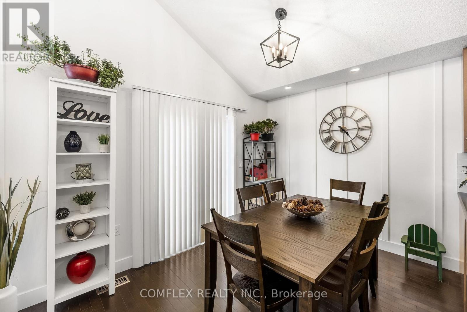 2687 Foxmeadow Road, Peterborough East (South), Ontario  K9L 0A8 - Photo 17 - X12093488
