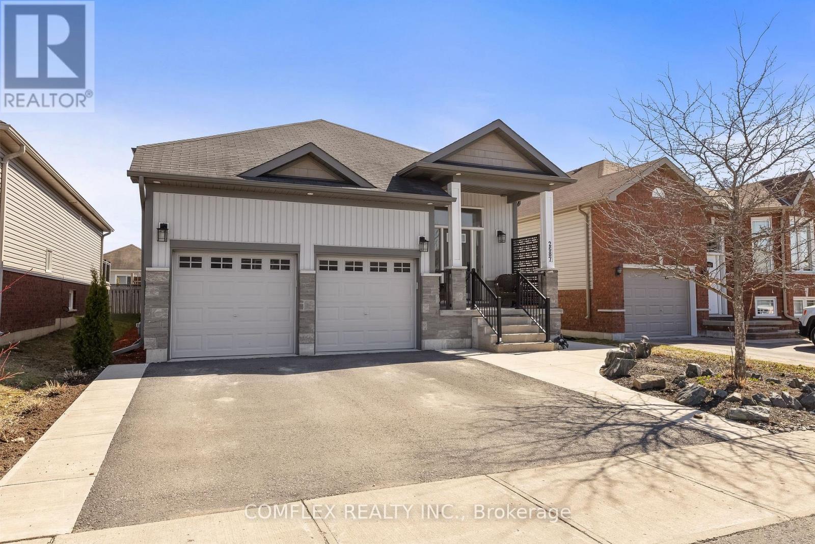 2687 Foxmeadow Road, Peterborough East (South), Ontario  K9L 0A8 - Photo 2 - X12093488