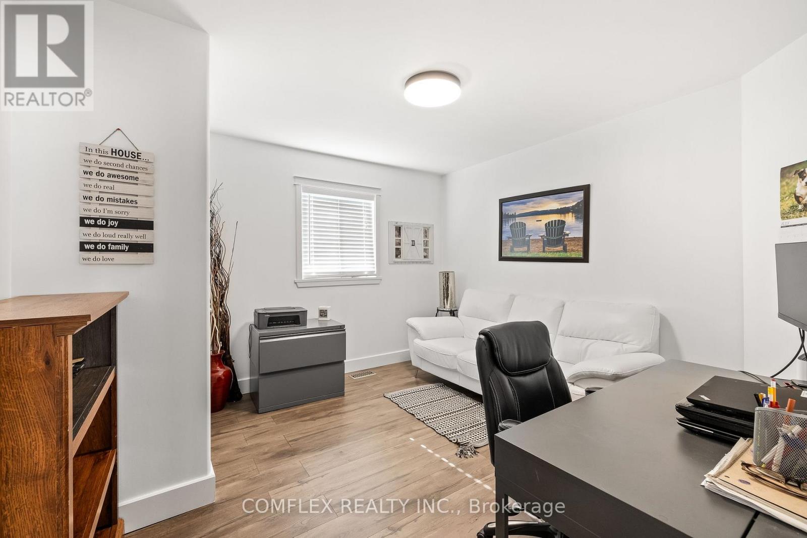 2687 Foxmeadow Road, Peterborough East (South), Ontario  K9L 0A8 - Photo 21 - X12093488