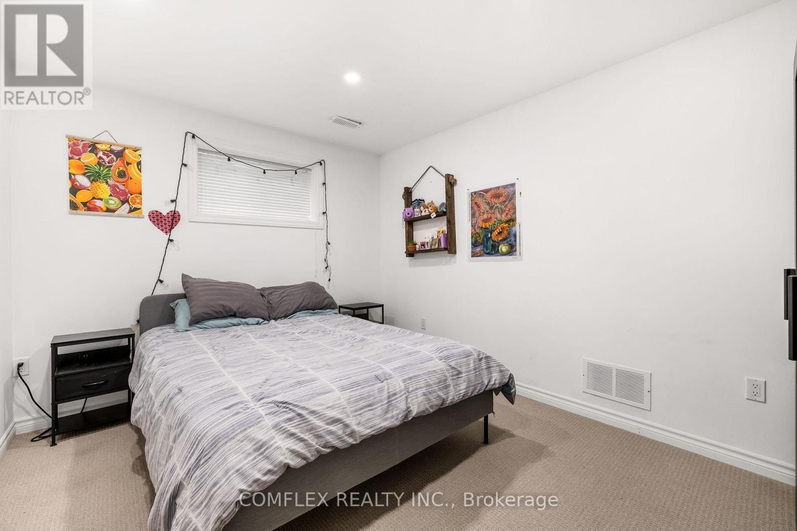2687 Foxmeadow Road, Peterborough East (South), Ontario  K9L 0A8 - Photo 31 - X12093488