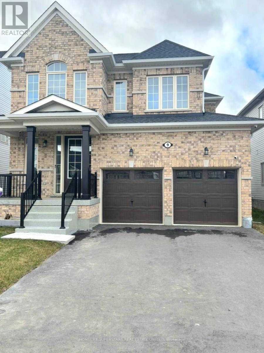 9 Hennessey Crescent, Kawartha Lakes (Lindsay), Ontario  K9V 0P2 - Photo 2 - X12094479