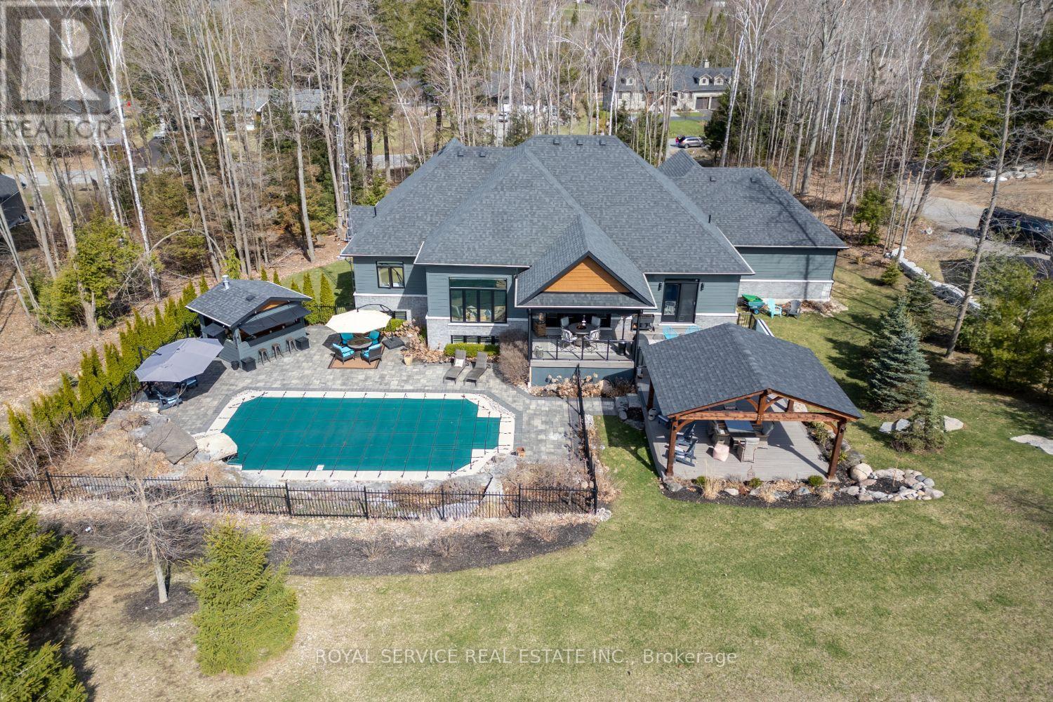 28 Rustlewood Avenue, Kawartha Lakes (Manvers), Ontario  L0A 1A0 - Photo 47 - X12094690