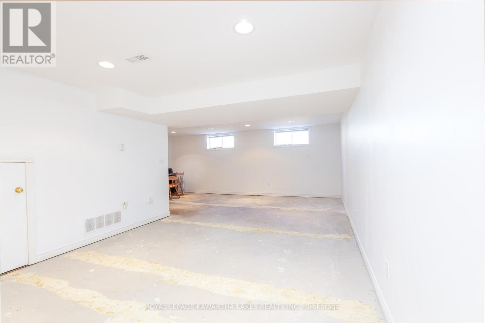 11 O'connell Court, Kawartha Lakes (Lindsay), Ontario  K9V 5Y1 - Photo 19 - X12094702