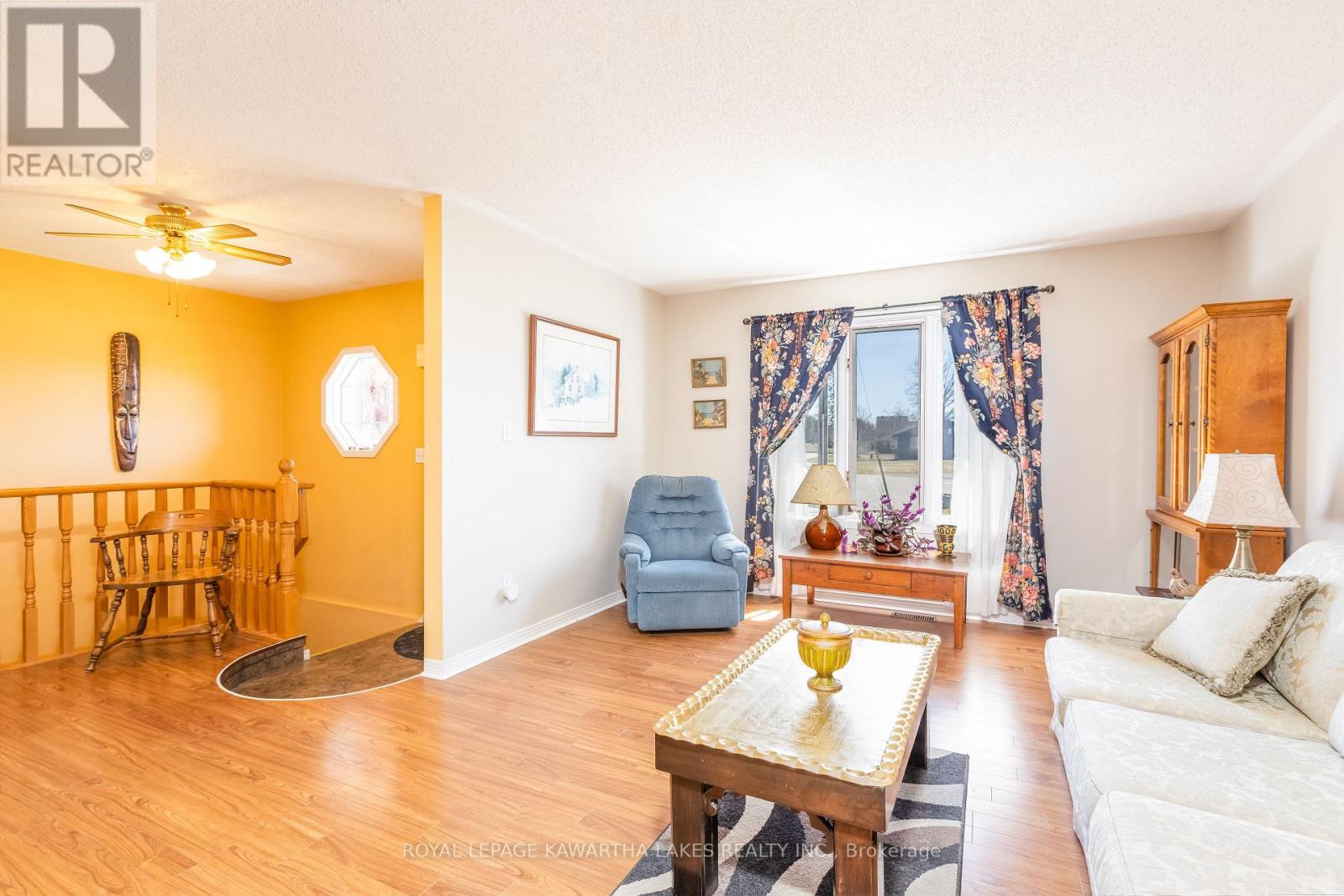 11 O'connell Court, Kawartha Lakes (Lindsay), Ontario  K9V 5Y1 - Photo 4 - X12094702
