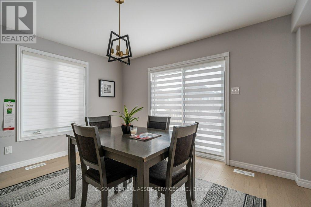A - 505 Clayton Avenue, Peterborough North (North), Ontario  K9K 0H6 - Photo 11 - X12094734