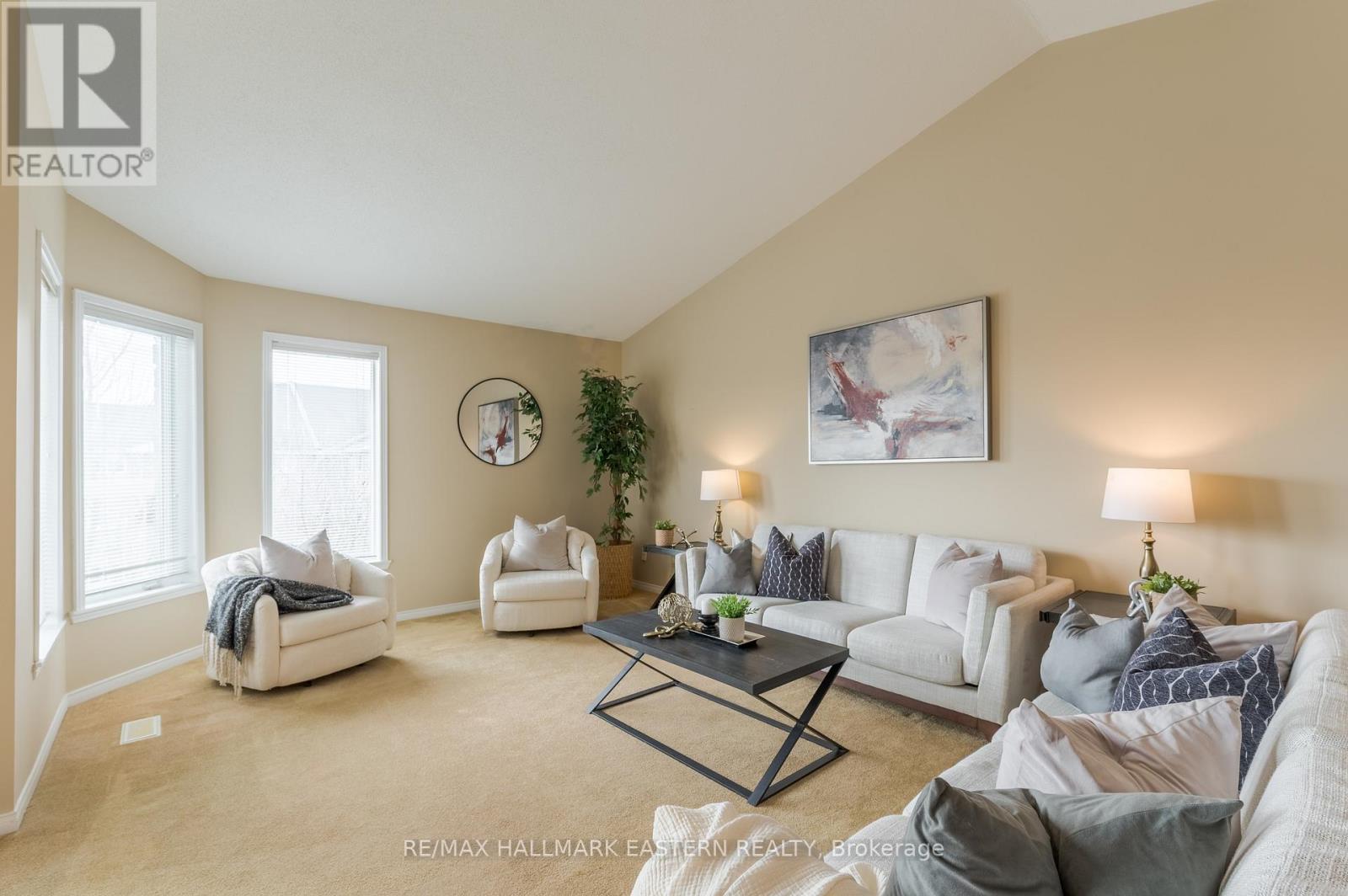301c - 1099 Clonsilla Avenue, Peterborough West (Central), Ontario  K9J 8L7 - Photo 16 - X12094785