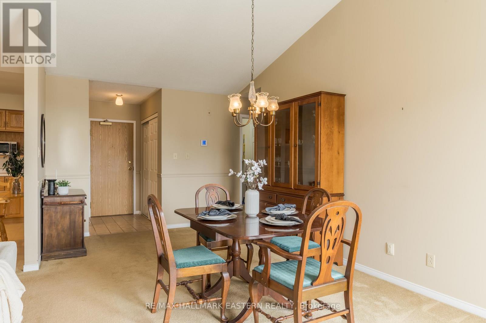 301c - 1099 Clonsilla Avenue, Peterborough West (Central), Ontario  K9J 8L7 - Photo 35 - X12094785