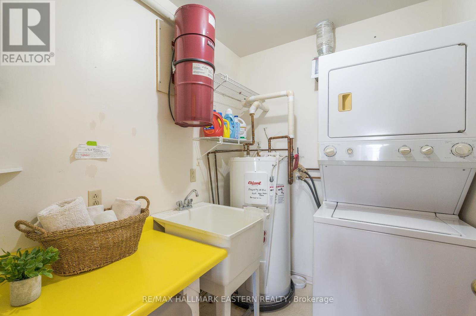 301c - 1099 Clonsilla Avenue, Peterborough West (Central), Ontario  K9J 8L7 - Photo 39 - X12094785