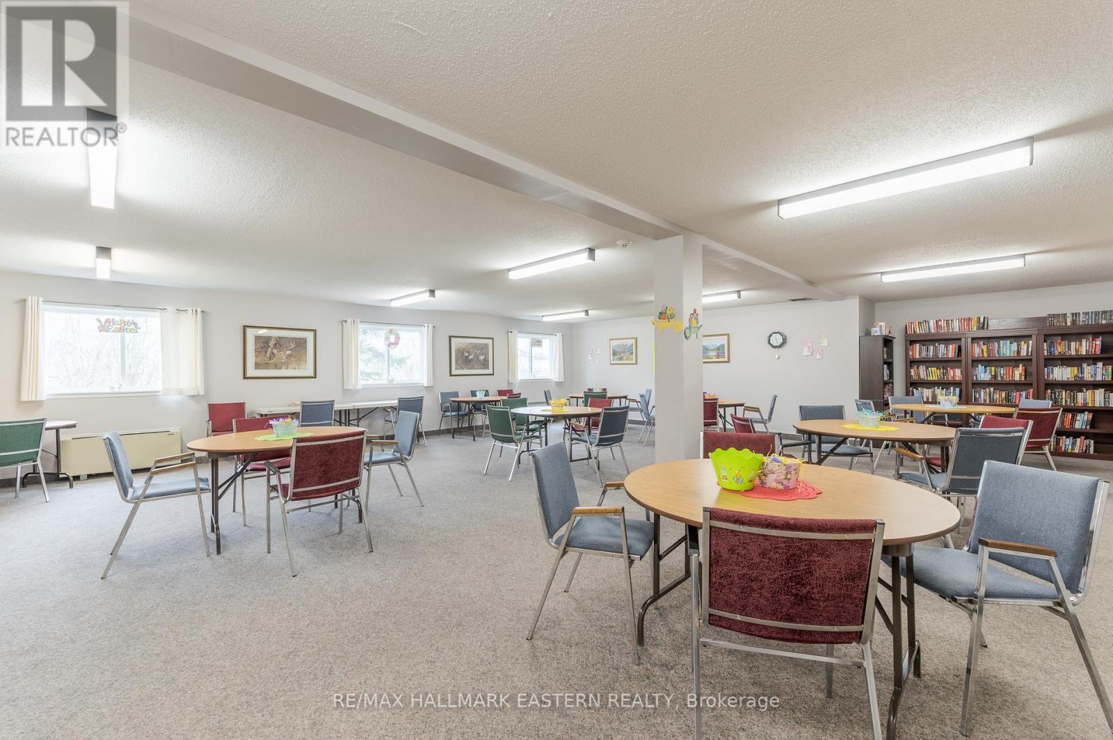 301c - 1099 Clonsilla Avenue, Peterborough West (Central), Ontario  K9J 8L7 - Photo 42 - X12094785