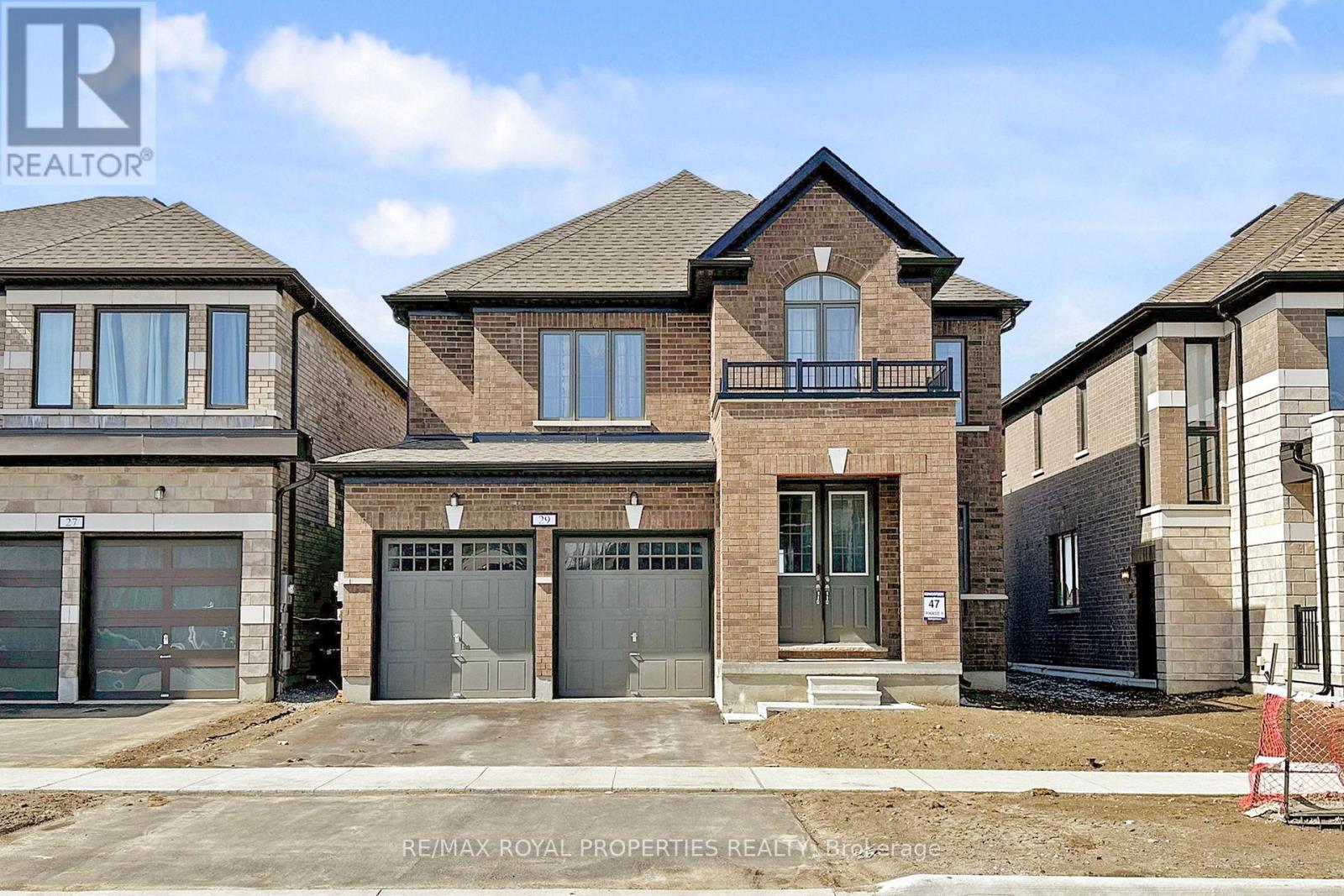 29 O'NEIL STREET, kawartha lakes (lindsay), Ontario