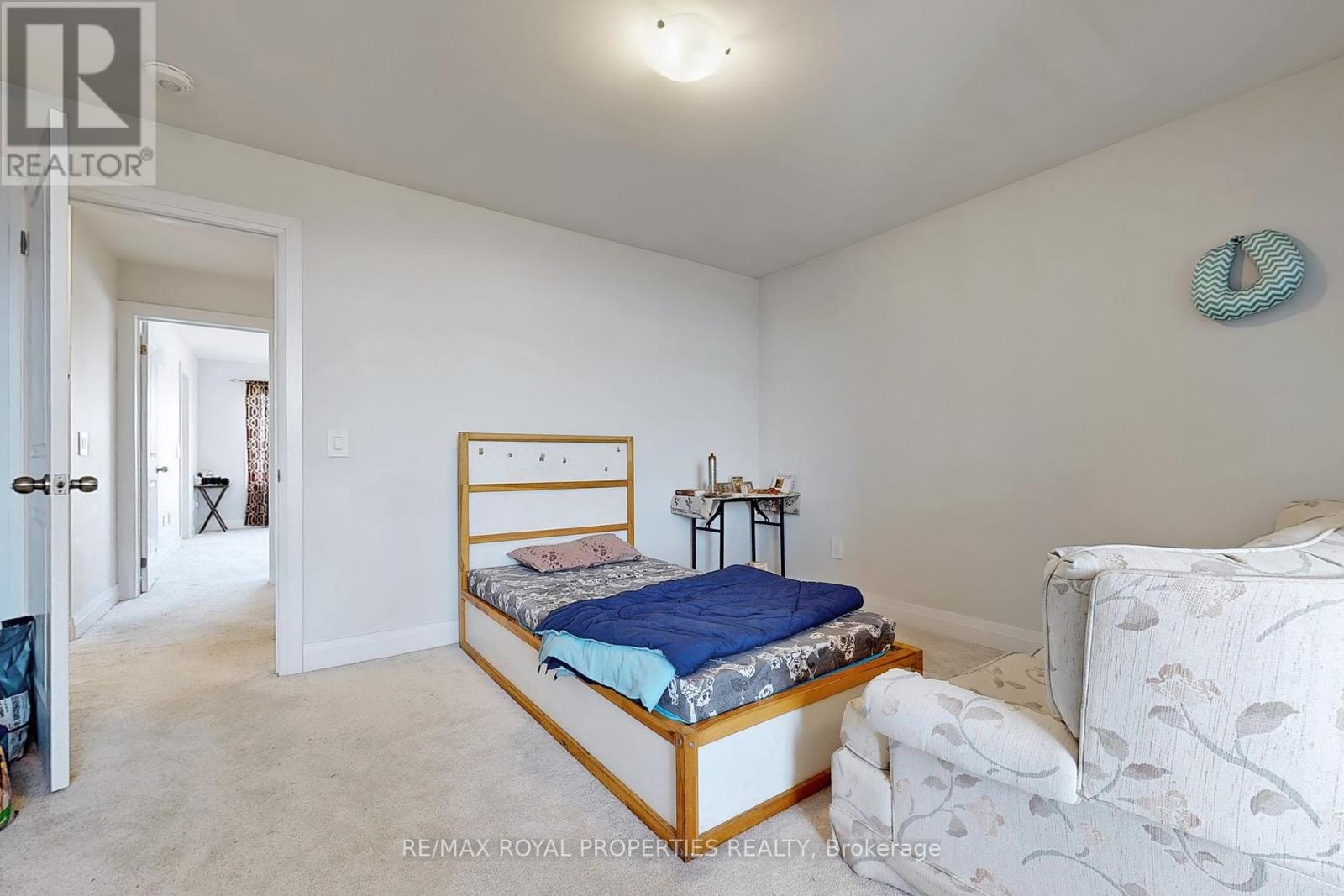 29 O'neil Street, Kawartha Lakes (Lindsay), Ontario  K9V 0R4 - Photo 35 - X12095006
