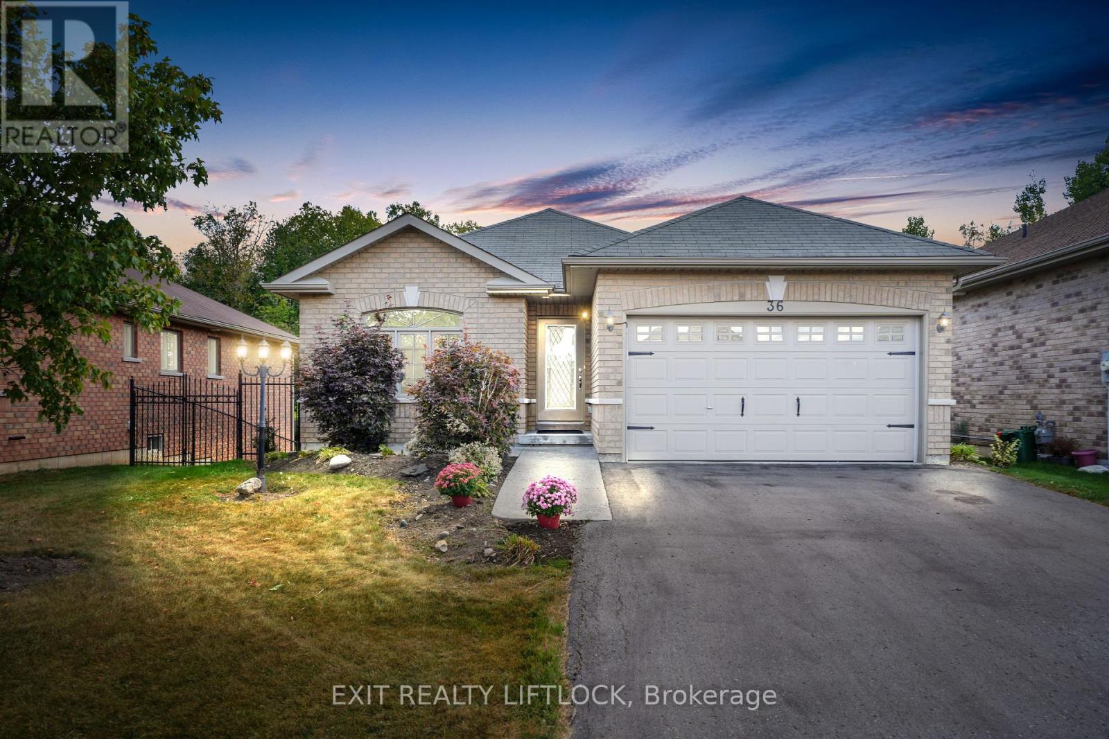 36 White Hart Lane, Trent Hills (Hastings), Ontario  K0L 1Y0 - Photo 1 - X12095751