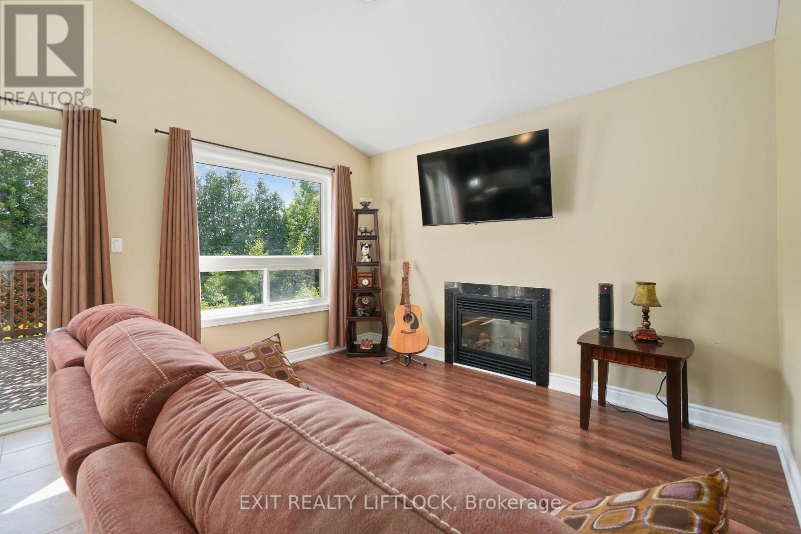 36 White Hart Lane, Trent Hills (Hastings), Ontario  K0L 1Y0 - Photo 10 - X12095751