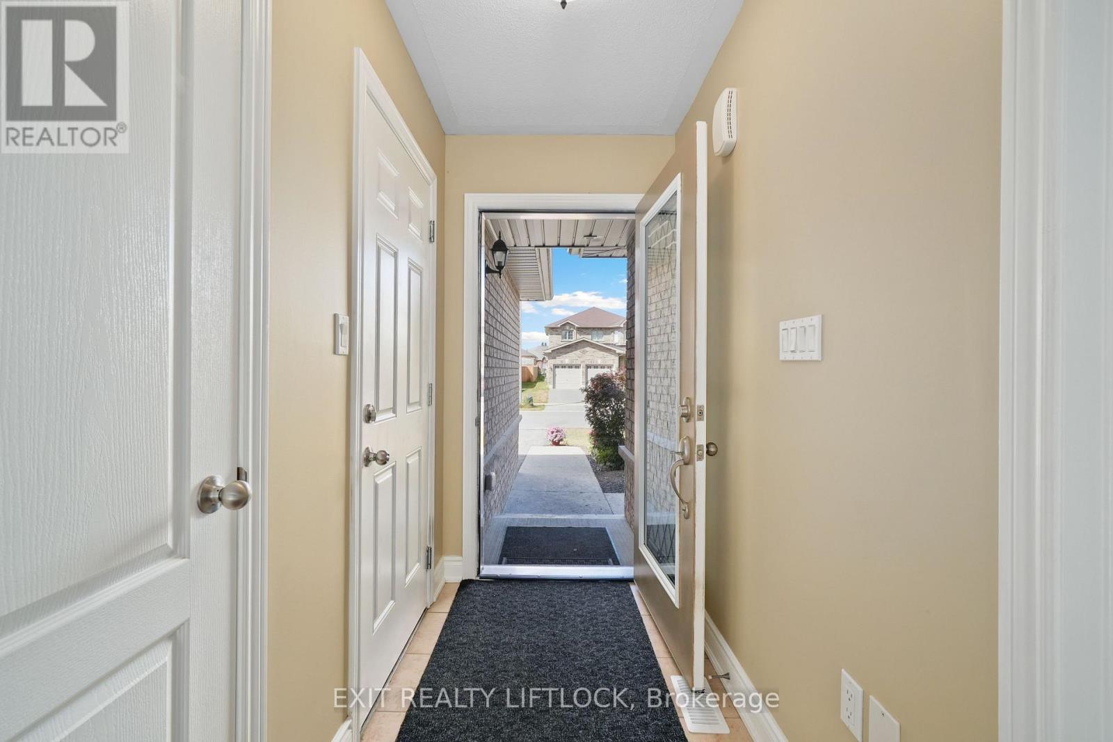 36 White Hart Lane, Trent Hills (Hastings), Ontario  K0L 1Y0 - Photo 3 - X12095751