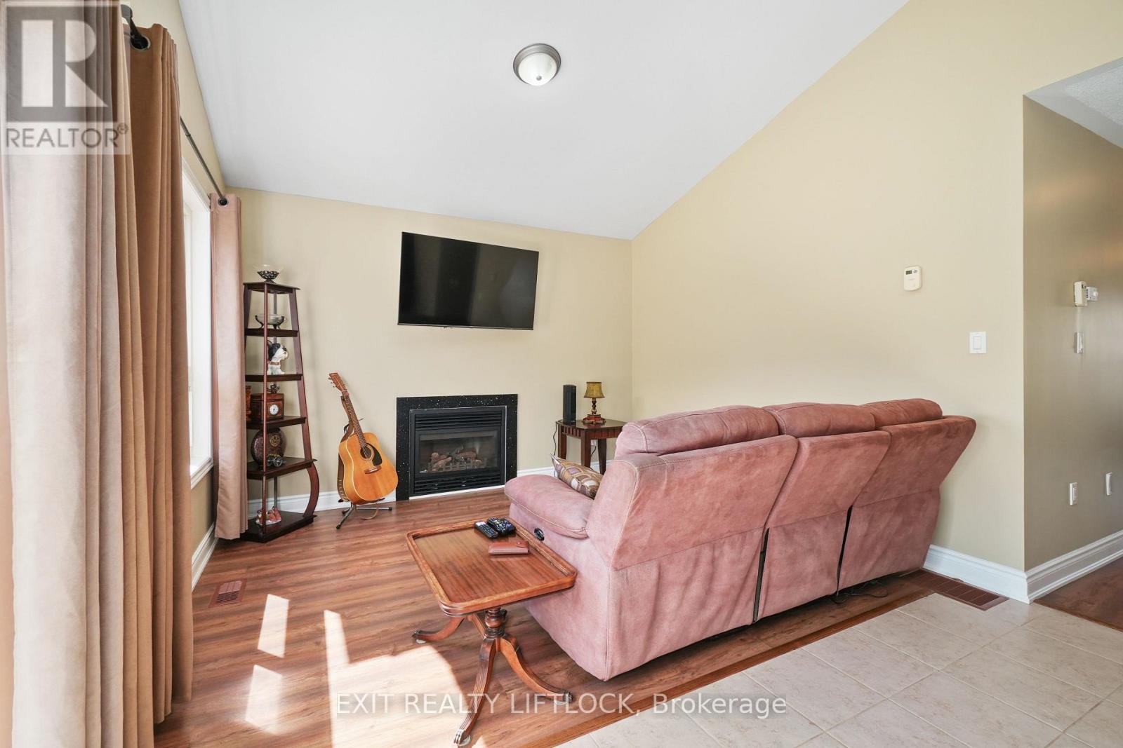 36 White Hart Lane, Trent Hills (Hastings), Ontario  K0L 1Y0 - Photo 9 - X12095751