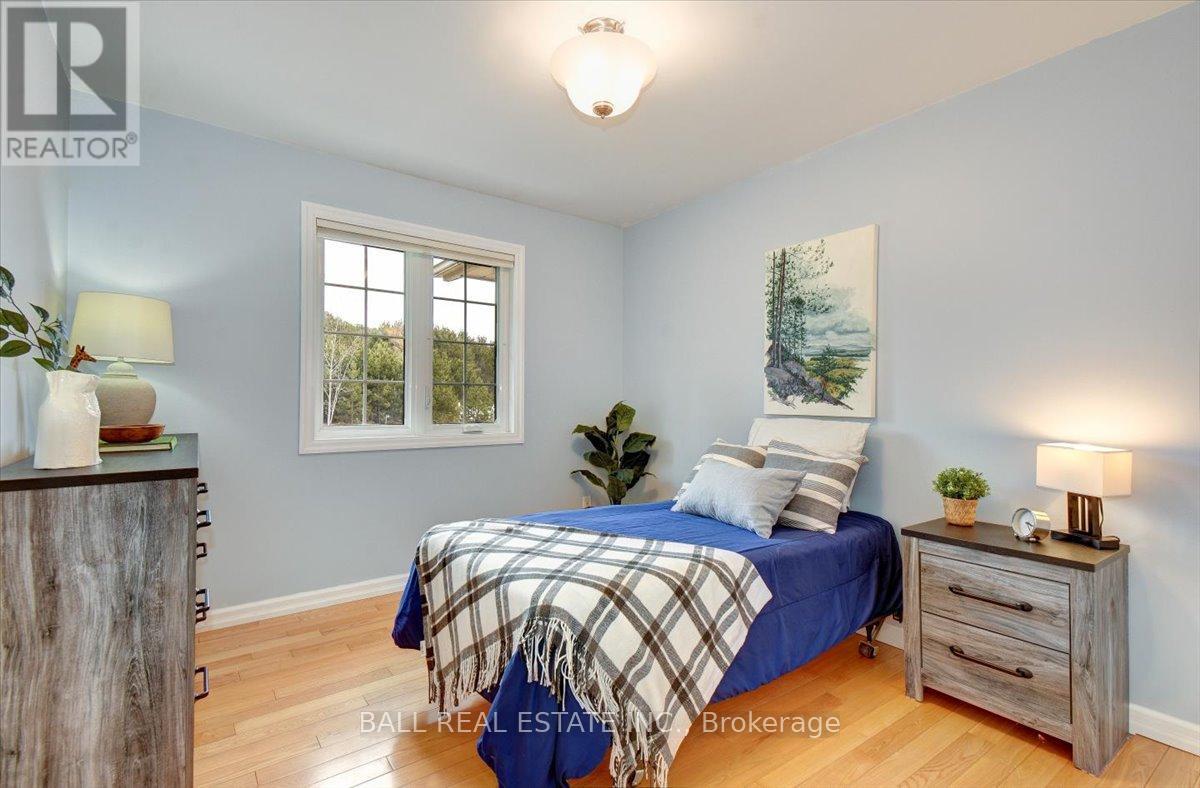 34 Wilson Lane, Hastings Highlands (Herschel Ward), Ontario  K0L 1C0 - Photo 32 - X12095861