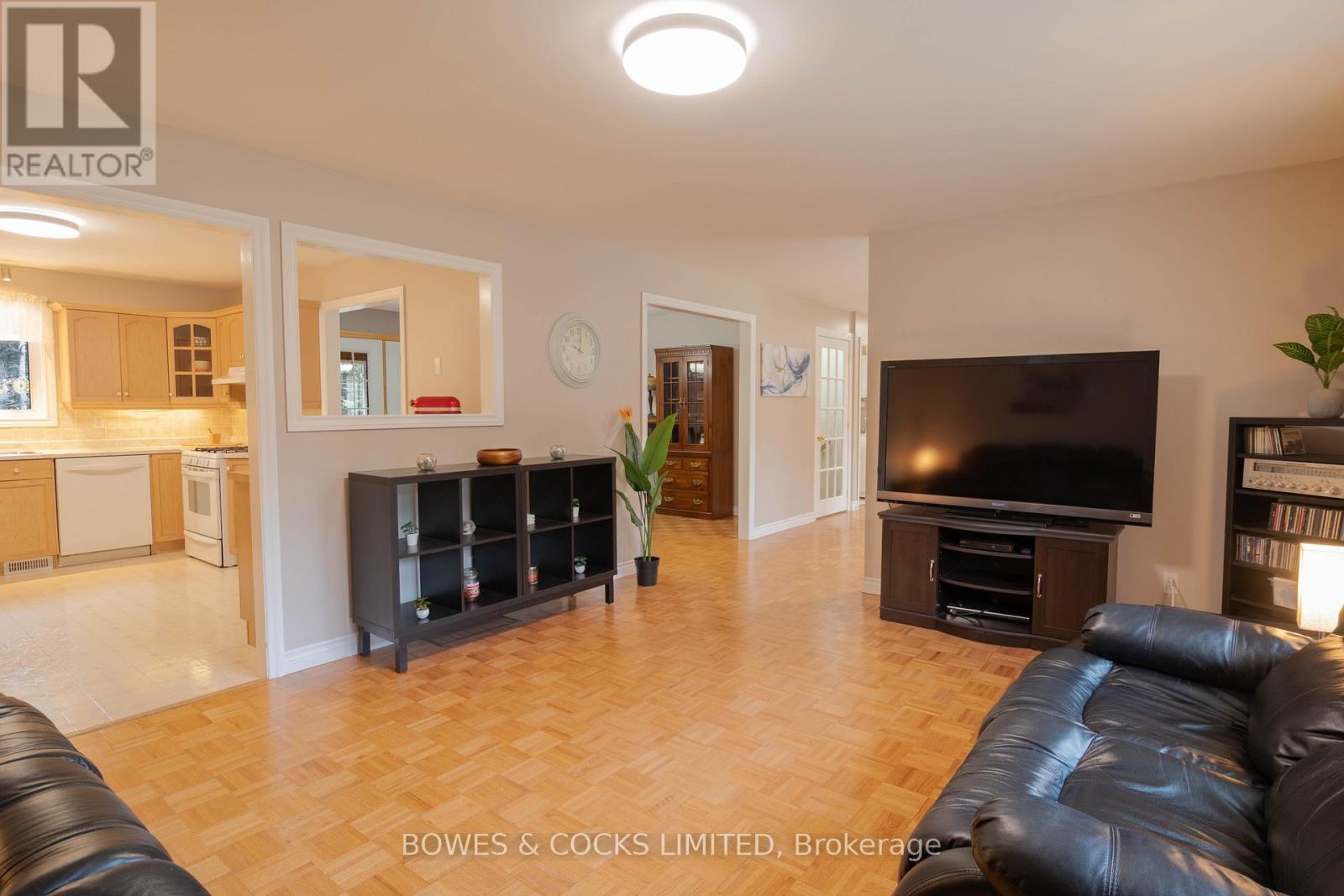 88 Simeon Crescent, North Kawartha, Ontario  K0L 1A0 - Photo 14 - X12095905