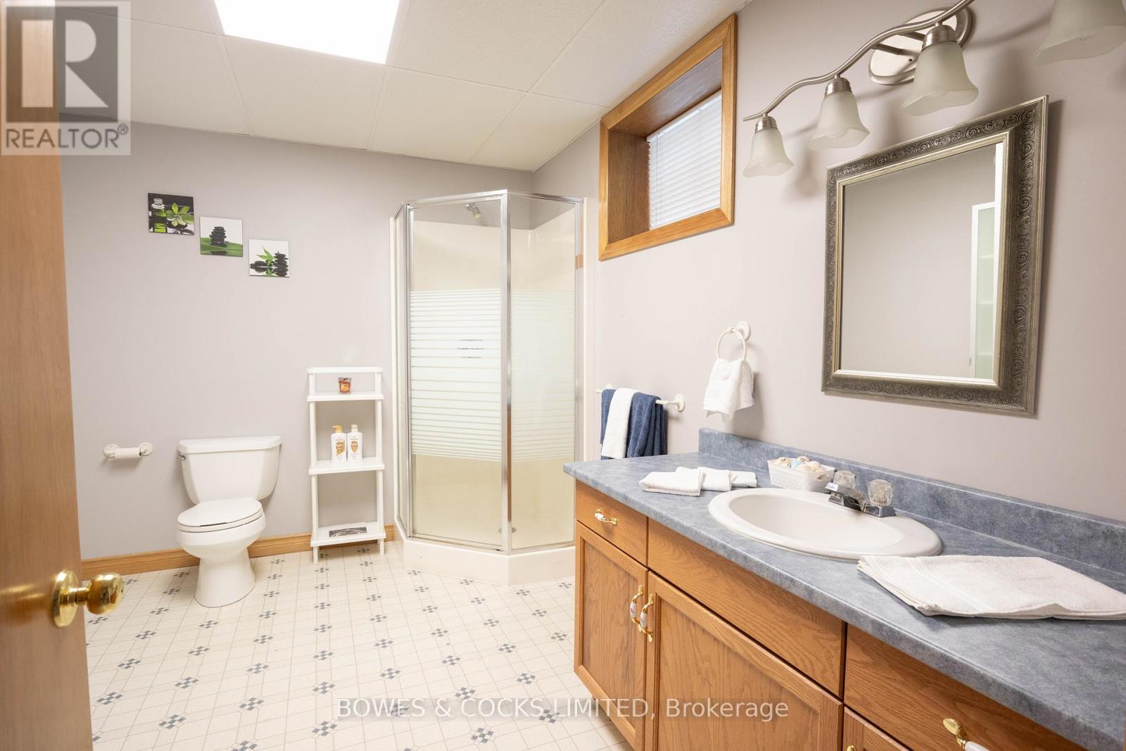 88 Simeon Crescent, North Kawartha, Ontario  K0L 1A0 - Photo 38 - X12095905