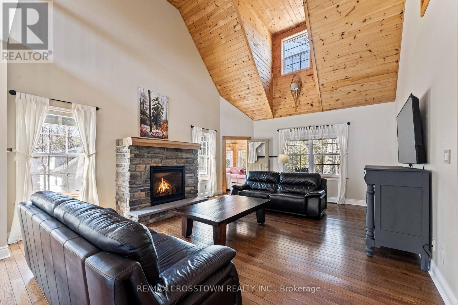 1186 Upper Paudash Road, Highlands East (Cardiff Ward), Ontario  K0L 1C0 - Photo 10 - X12095958