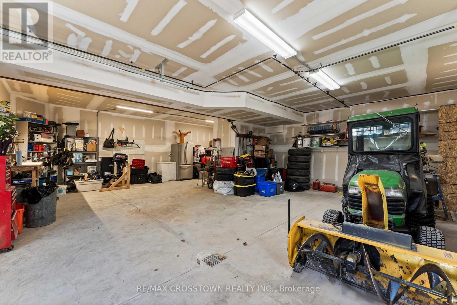 1186 Upper Paudash Road, Highlands East (Cardiff Ward), Ontario  K0L 1C0 - Photo 47 - X12095958