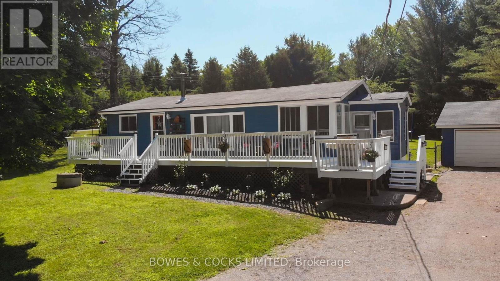 1545 Westview Crescent, Selwyn, Ontario  K0L 2H0 - Photo 3 - X12095991