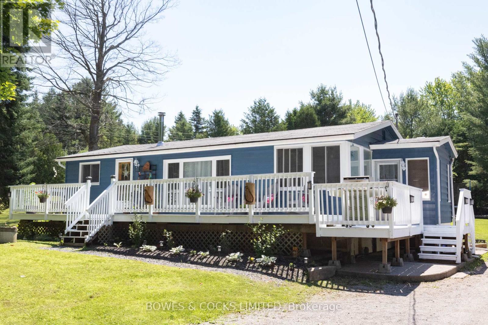1545 Westview Crescent, Selwyn, Ontario  K0L 2H0 - Photo 30 - X12095991