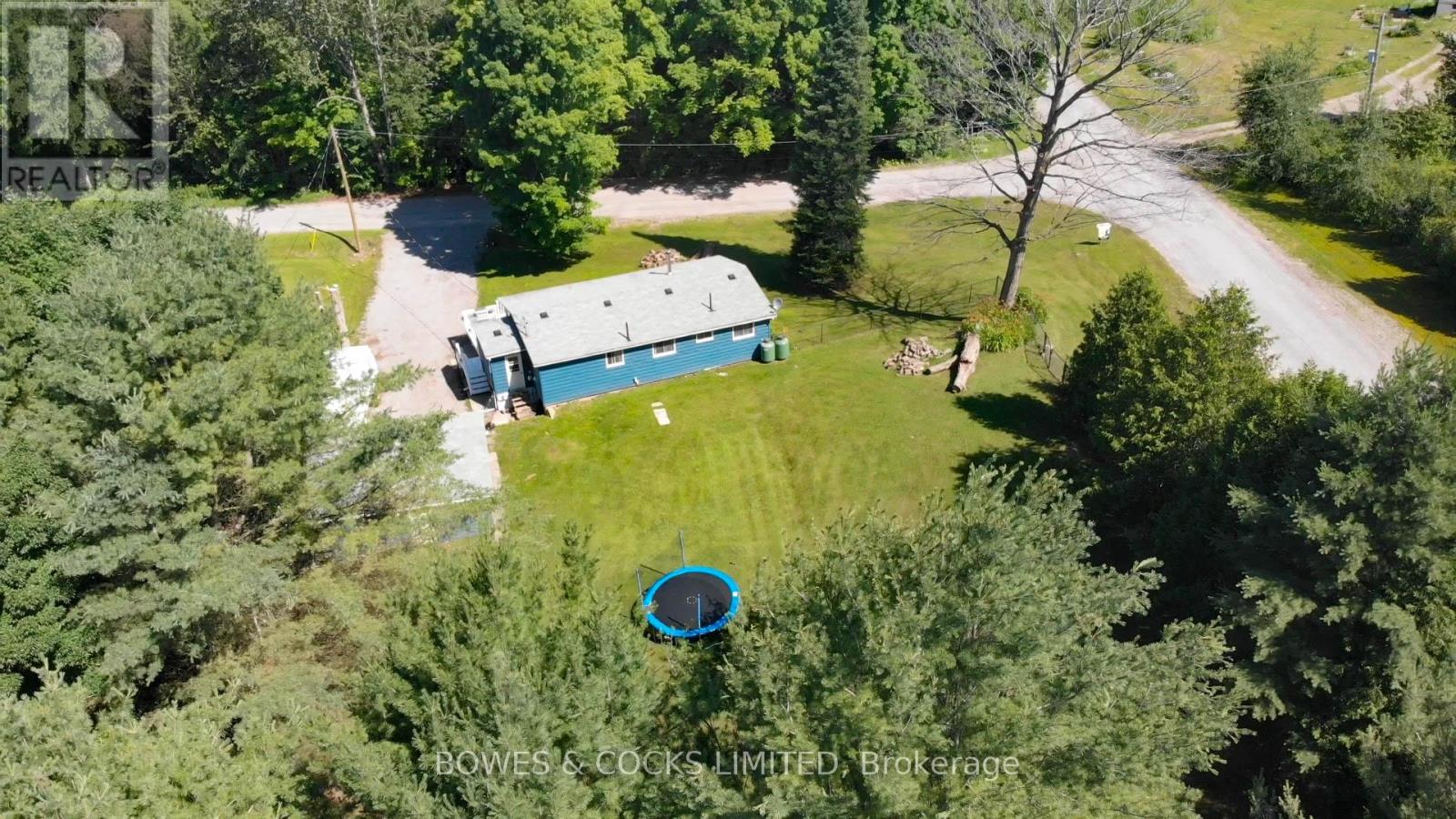 1545 Westview Crescent, Selwyn, Ontario  K0L 2H0 - Photo 6 - X12095991