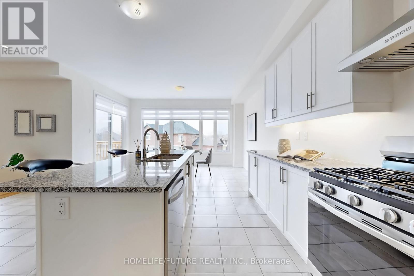6 Golden Meadows Drive, Otonabee-South Monaghan, Ontario  K9J 0K8 - Photo 10 - X12096285