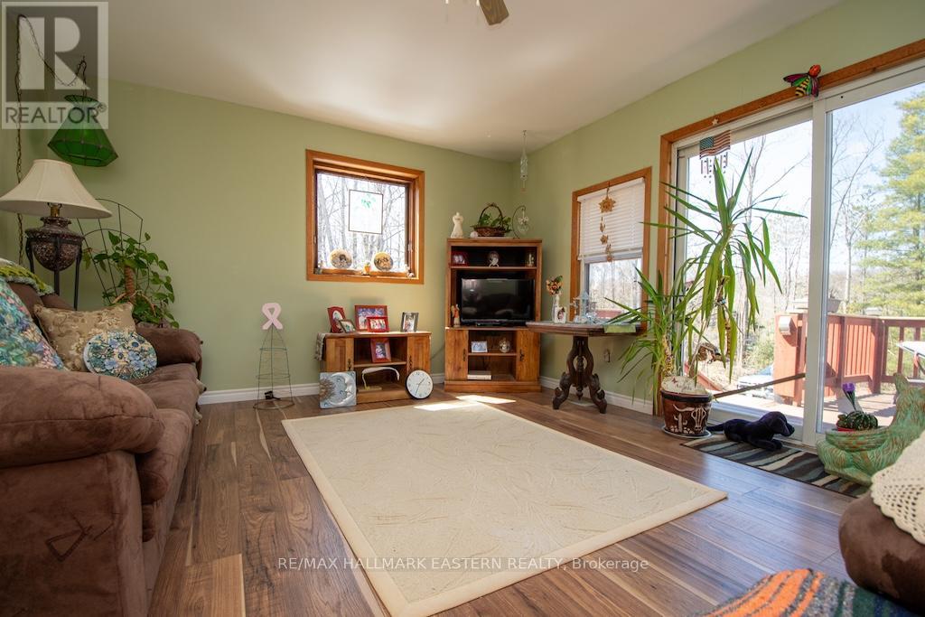 4018 County Road 36, Trent Lakes, Ontario  K0L 1J0 - Photo 9 - X12096864
