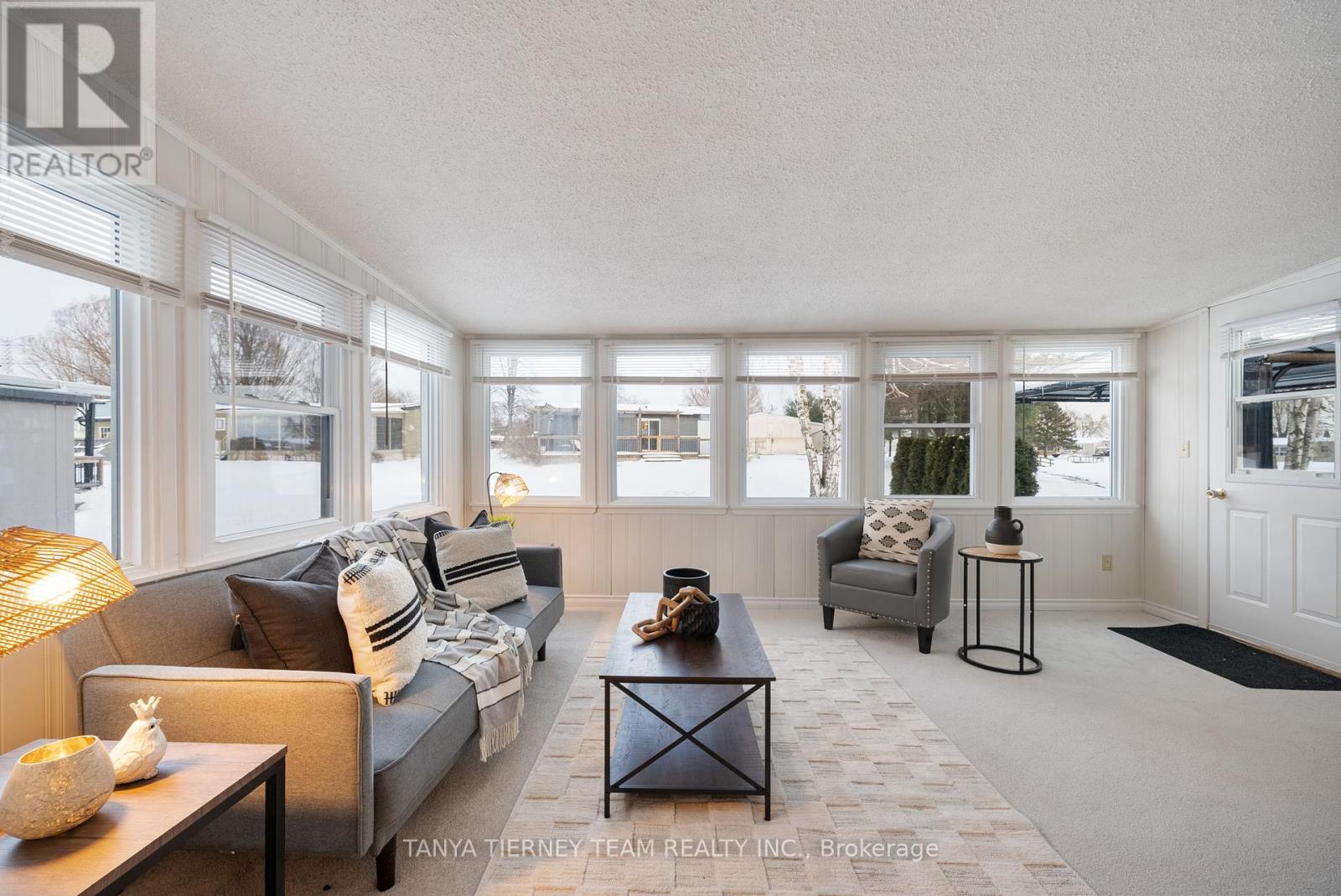 6 The Cove Road, Clarington (Newcastle), Ontario  L1B 1B9 - Photo 14 - E12096851