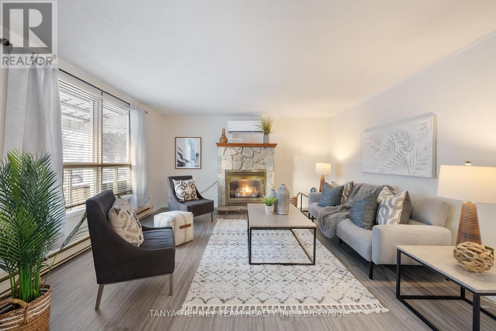 6 The Cove Road, Clarington (Newcastle), Ontario  L1B 1B9 - Photo 7 - E12096851