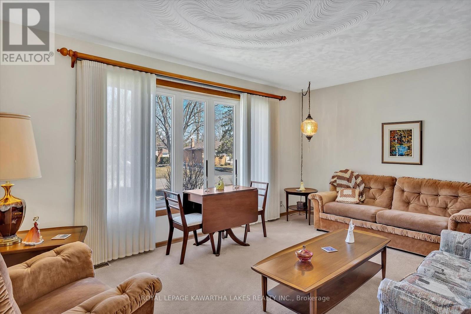 159 Adelaide Street N, Kawartha Lakes (Lindsay), Ontario  K9V 4M5 - Photo 8 - X12097732
