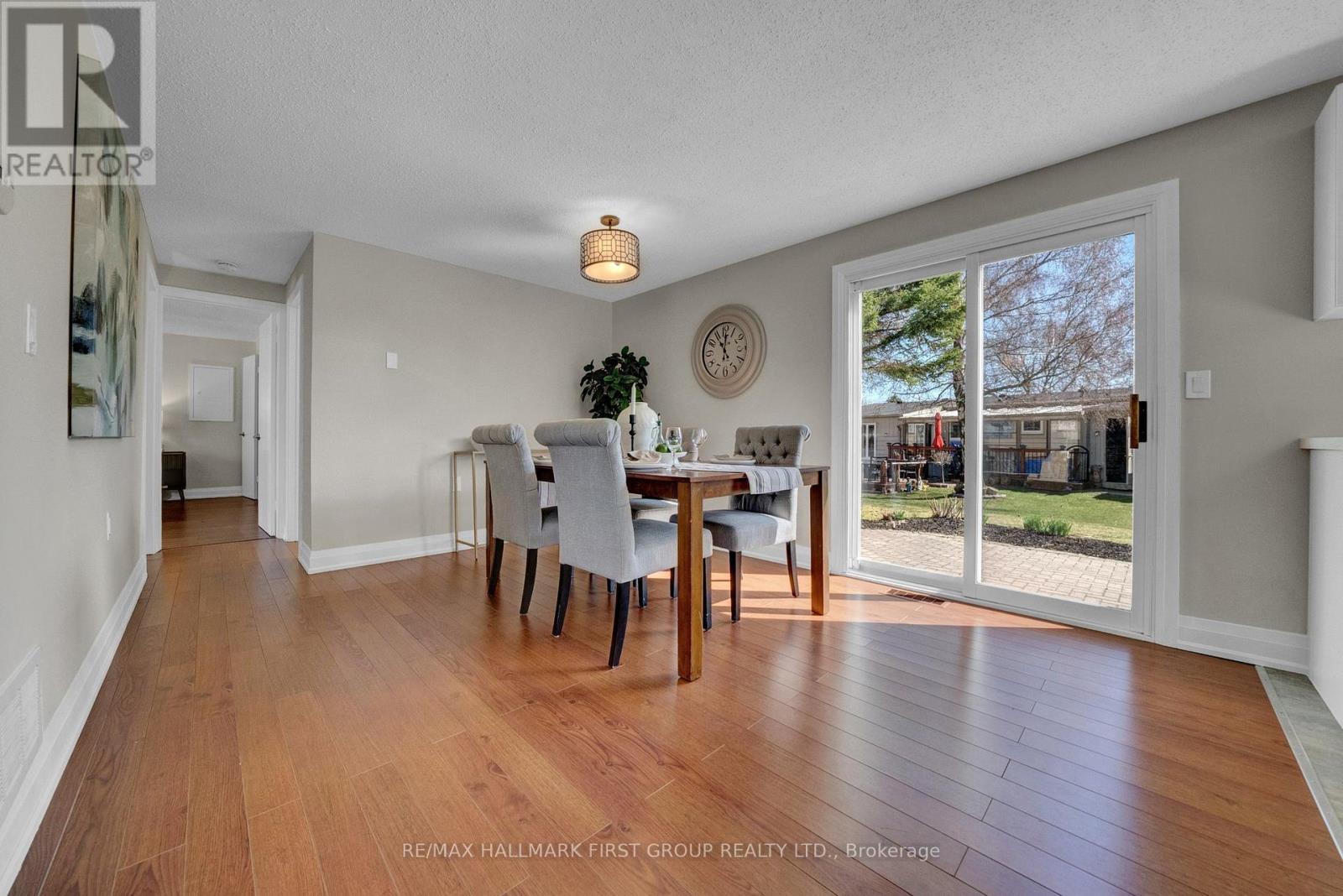 112 Bluffs Road, Clarington (Newcastle), Ontario  L1B 1B9 - Photo 13 - E12098011